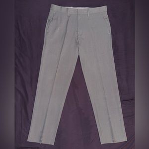 Men’s Dress Pants. Color: Gray. Size: 33x30 Straight fit.